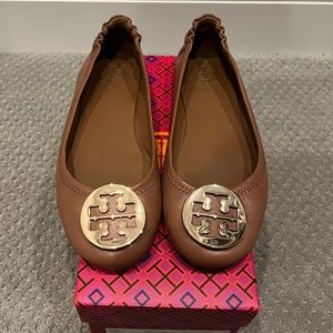 Tory Burch Minnie Travel Ballet Flats (7) excellent condition!!